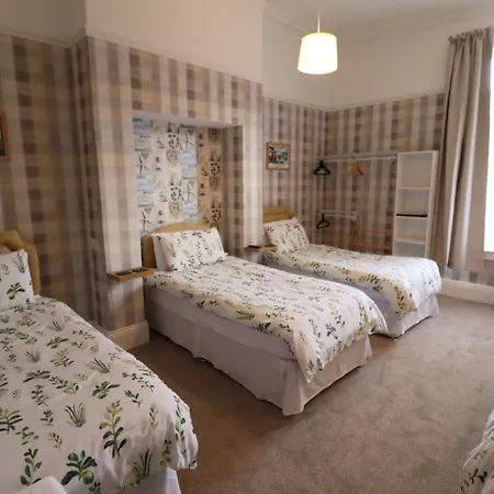 Bed and Breakfast The Raincliffe 3*