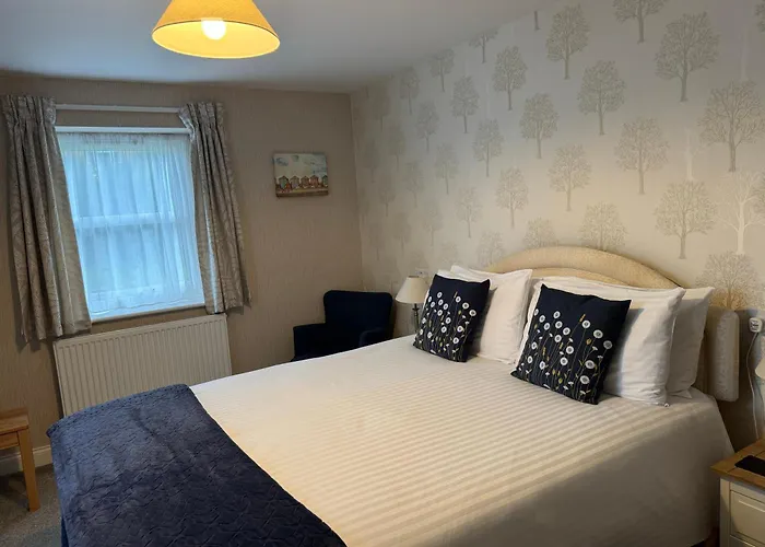 住宿加早餐酒店 The Raincliffe 斯卡伯勒