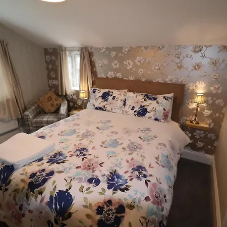 The Raincliffe Couette-café 3*