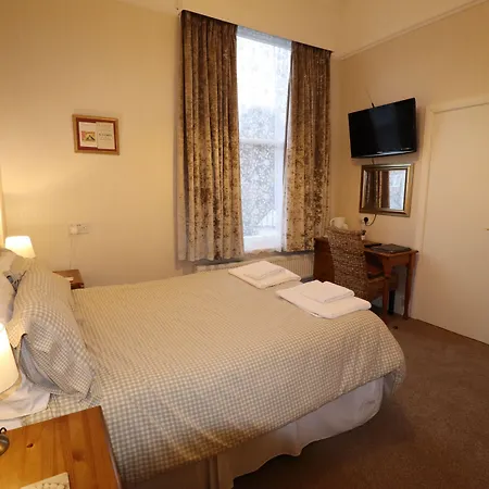 The Raincliffe Bed & Breakfast