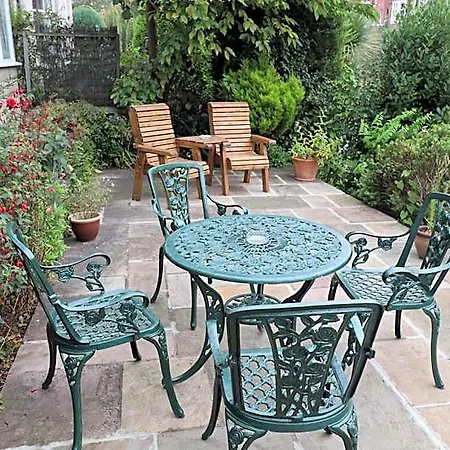 The Raincliffe B&B 3*