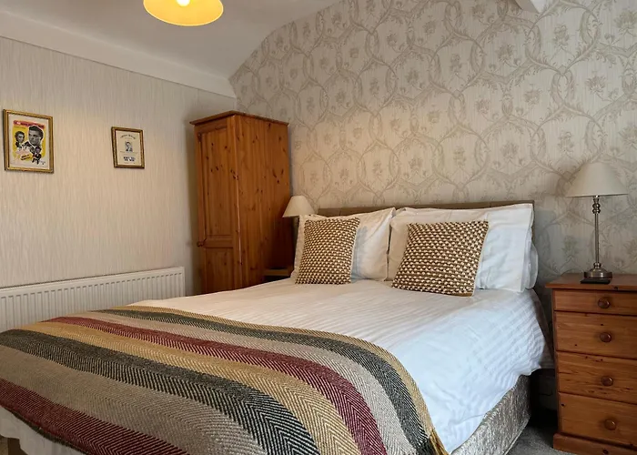 Alojamento de Acomodação e Pequeno-almoço The Raincliffe 3*