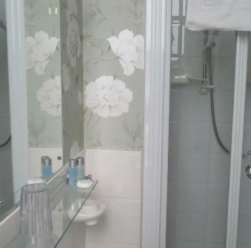 The Raincliffe Scarborough