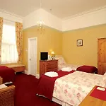 The Raincliffe 3*